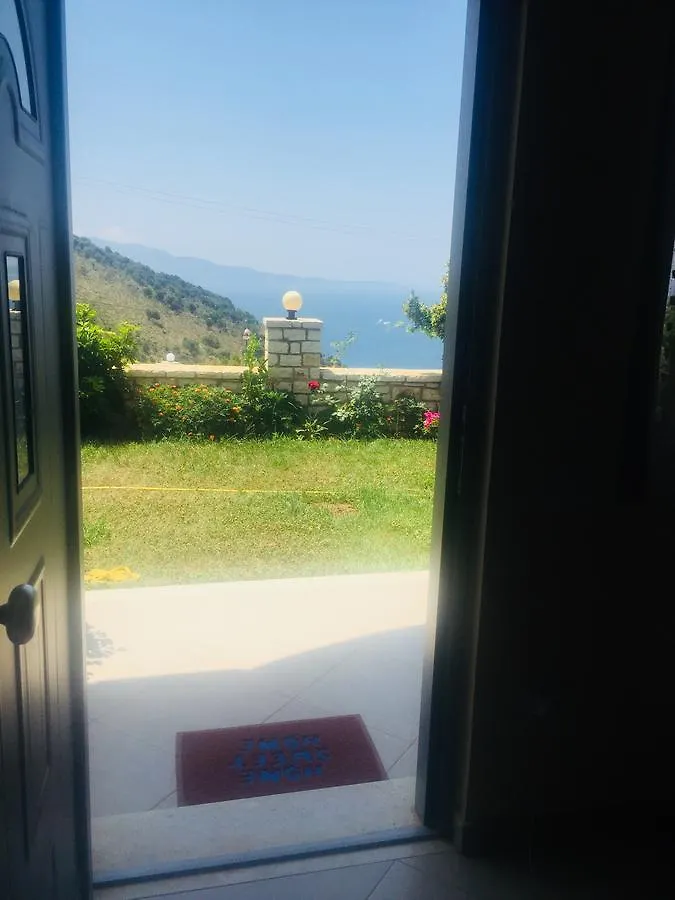 Sunset House Apartment Ksamil 0*,  Albania